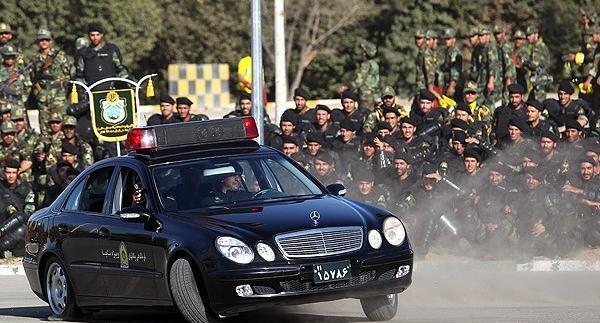 عکس ماشین بنز یگان ویژه