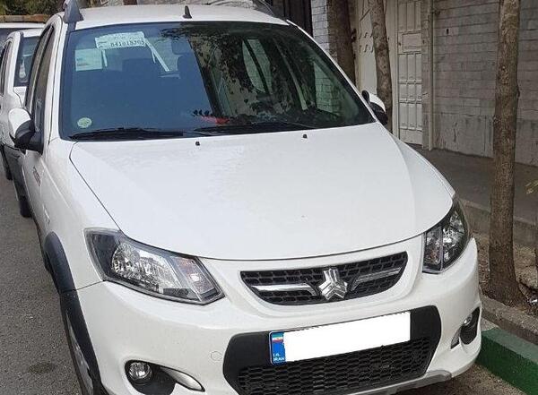 عکس خودرو کوییک معمولی