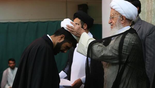عکس لباس آخوندی