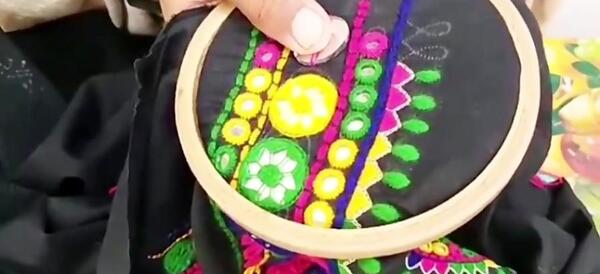 عکس لباس آینه ای بلوچی