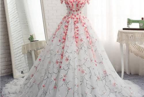عکس لباس عروس گل دار
