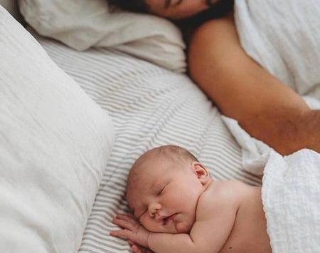عکس دختر بچه شهید