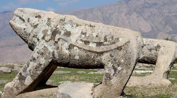عکس شیر سنگی