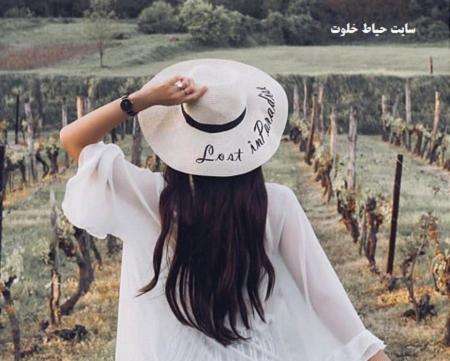 عکس دختر از پشت سر در خیابان