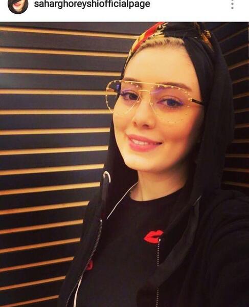 عکس سحر قریشی تیپ عجیب