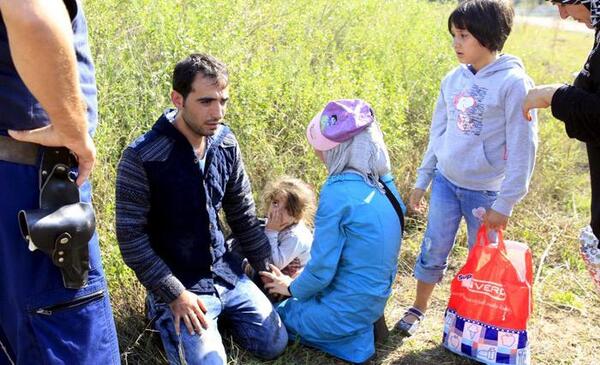 عکس تصاویر دختر چشم گریان