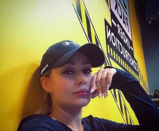 عکس سحر قریشی نوشته