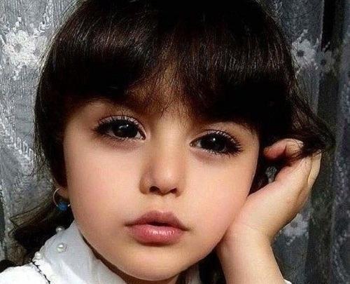 عکس دختر بچه چشم سیاه