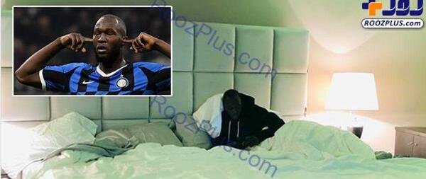 عکس سحر قریشی روی تخت خواب