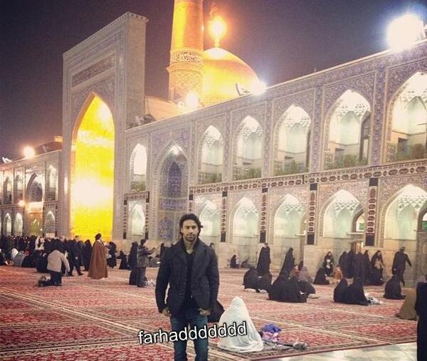 عکس سردار آزمون در حرم امام رضا