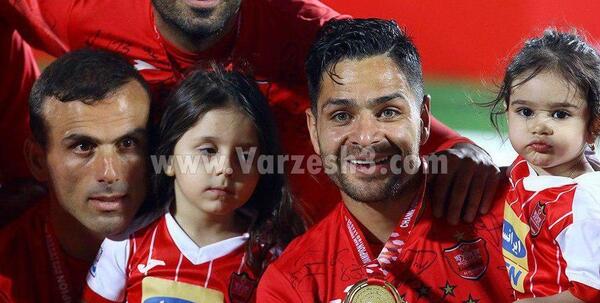 عکس دختر بچه پرسپولیسی