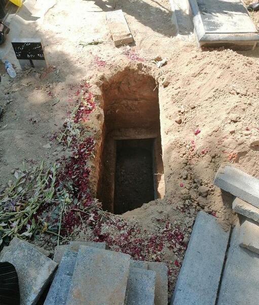 عکس روح الله رجایی