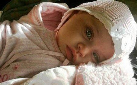 عکس دختر بچه در فیلم دردسر های عظیم