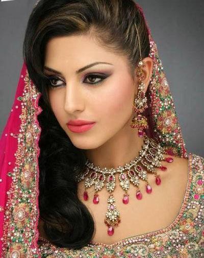عکس زن قشقایی زیبا