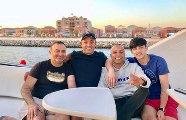 عکس سردار ازمون در کنار همسرش