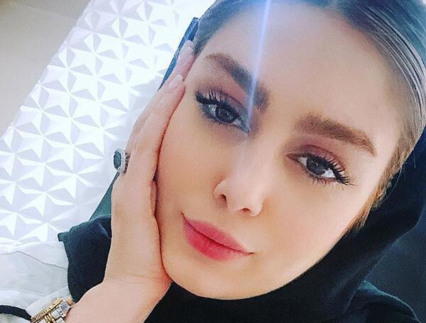 عکس سحر قریشی در دلنوازان