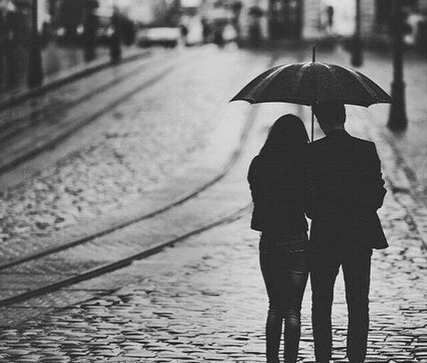 عکسهای عاشقانه دونفره زیر بارون