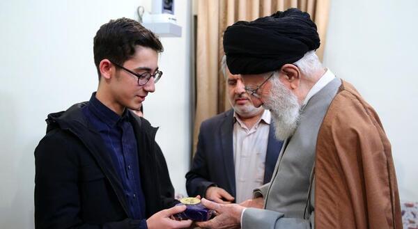 عکس روح الله غلامی