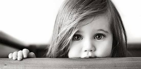 عکسهای دختر بچه غمگین