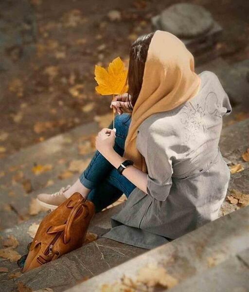 عکس دختر از پشت سر جدید پاییزی