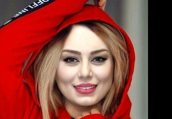 عکس سحر قریشی در باشگاه