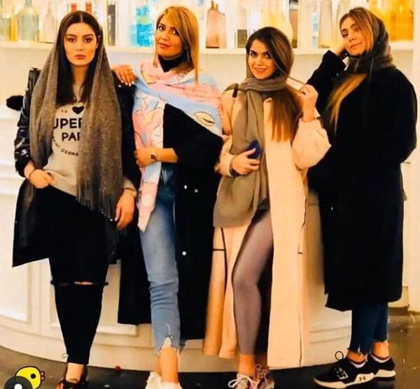 عکس سحر قریشی با شلوار کوتاه