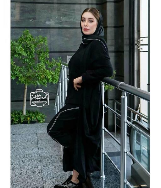 عکس سحر قریشی با شلوار کوتاه