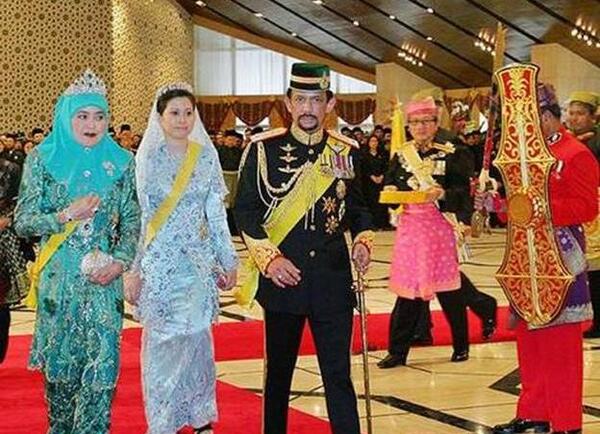 عکس پادشاه ثروتمند