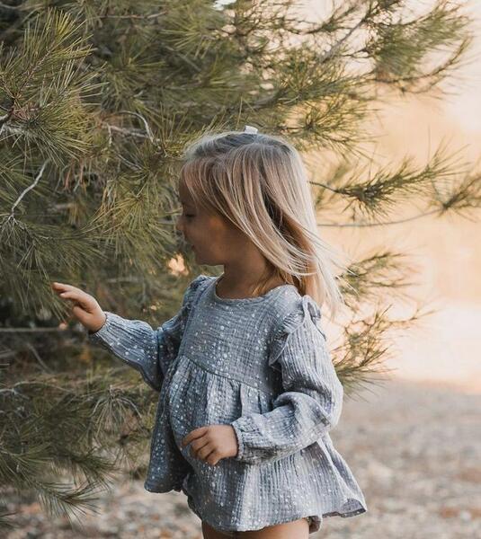 عکس دختر بچه شاد برای پروفایل