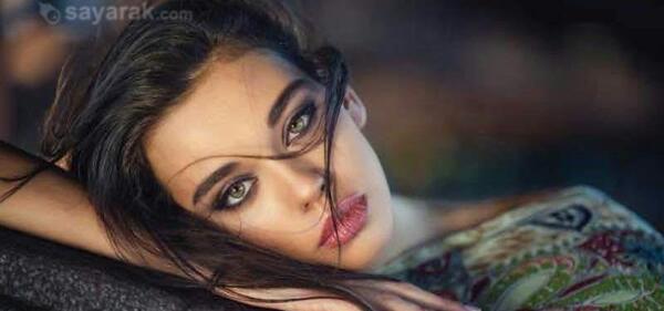 عکس دختر چشم طوسی طبیعی