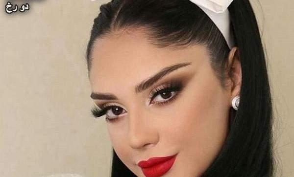 عکس دختر چشم آبی با موهای مشکی