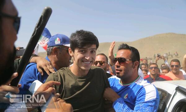 عکس دکتر غیادی با سردار آزمون