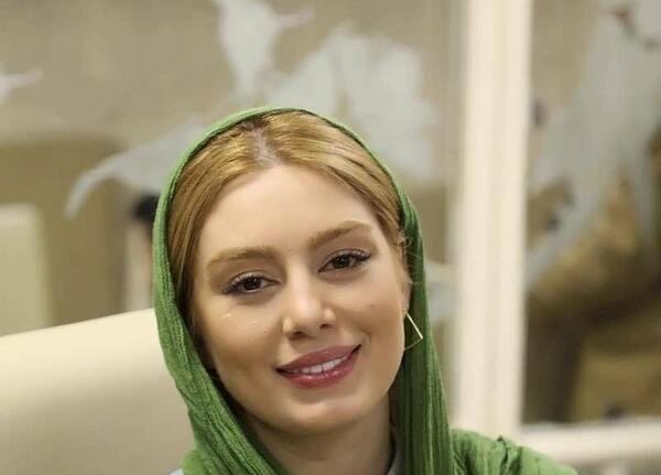 عکس سحر قریشی در رقص روی شیشه