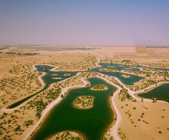 عکس دریاچه عشق دبی