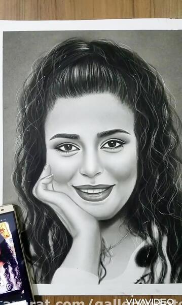 عکس نقاشی سیاه قلم چهره