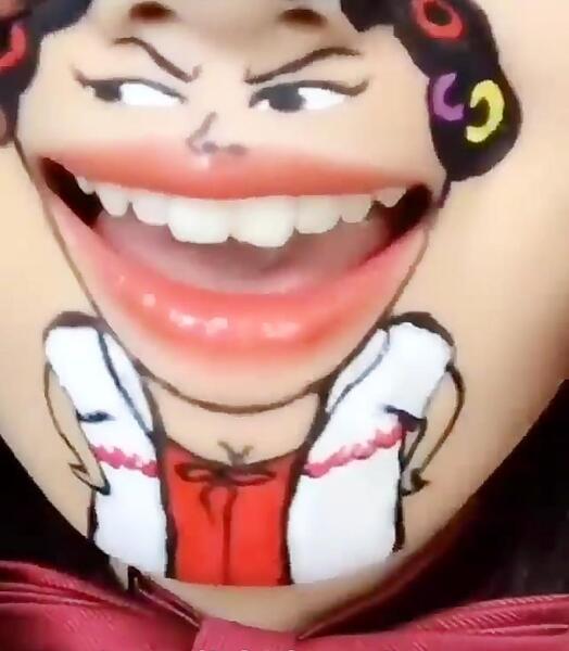 عکس نقاشی صورت لب