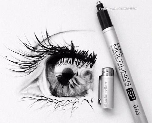 عکس نقاشی سیاه قلم زیبا