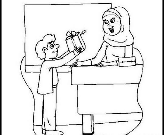 عکس نقاشی گل دادن به معلم