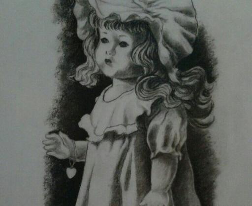 عکس نقاشی سیاه قلم عروسک