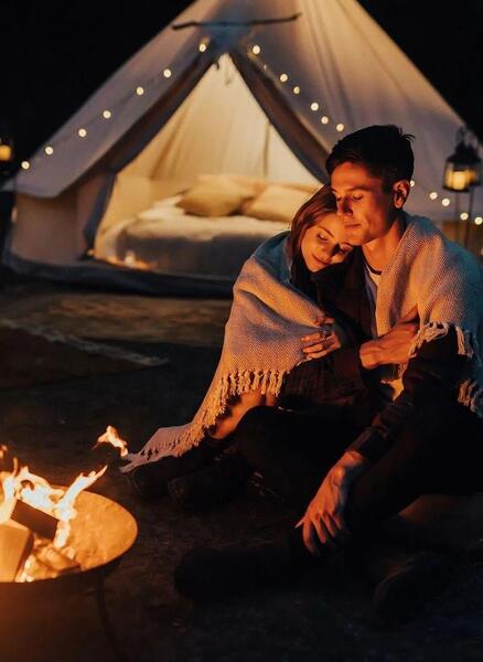 عکس دونفره کنار آتیش