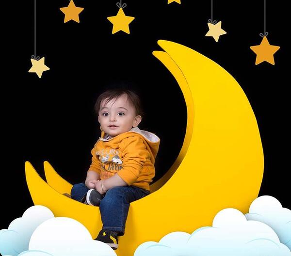 عکس کودک در آتلیه