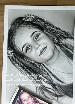 عکس نقاشی سیاه قلم زغال