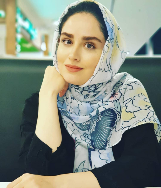 عکس آتلیه ای هانیه غلامی