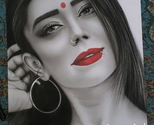 عکس نقاشی سیاه قلم و مداد رنگی