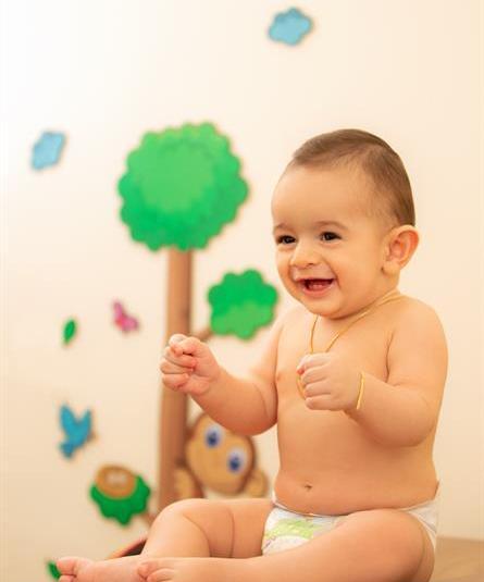 عکس اتلیه کودک با پوشک