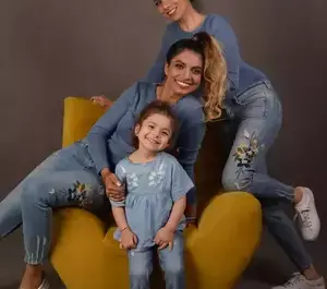 عکس آتلیه خانوادگی