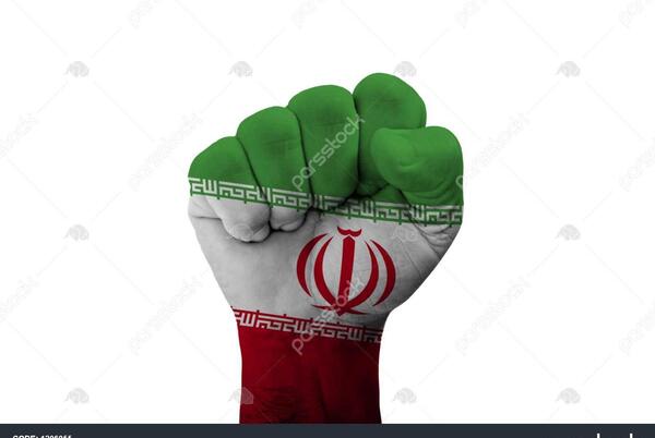 عکس پرچم ایران روی دست