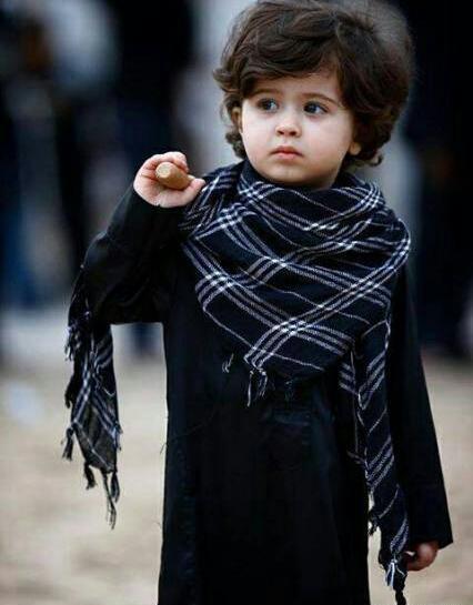 عکس کودک عزادار