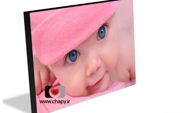 عکس کودک روی تخته شاسی