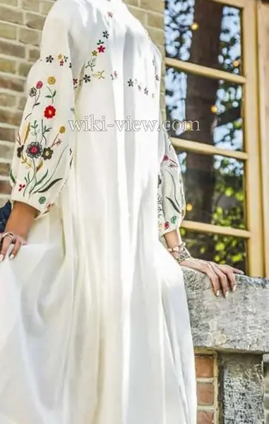 عکس مانتوهای گلدوزی شده